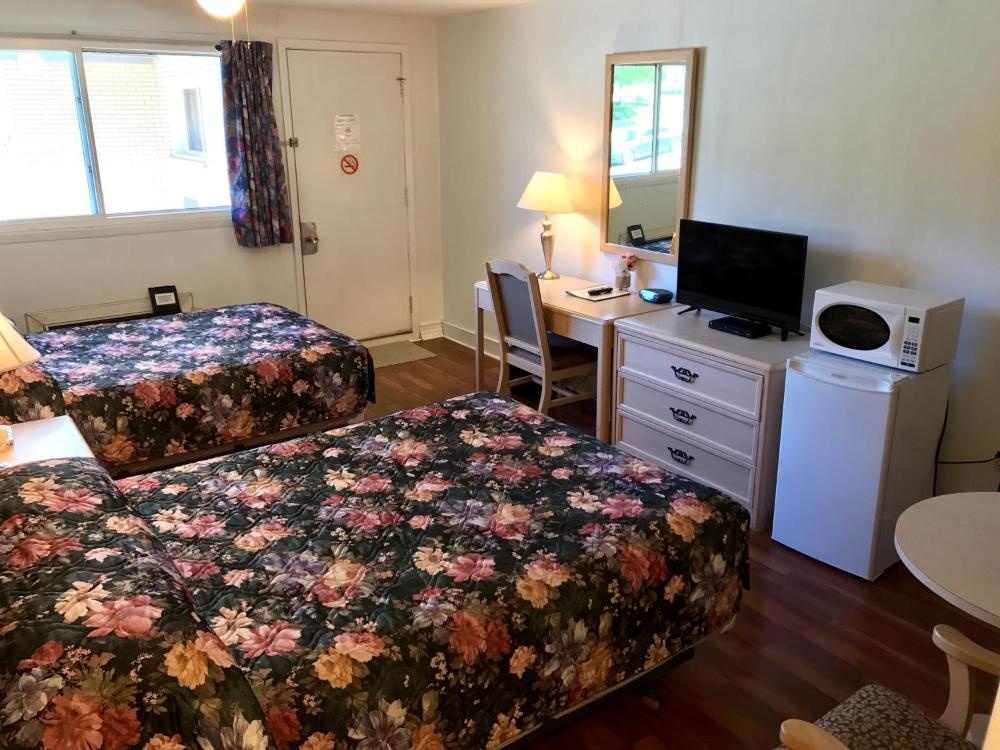 Room image 4